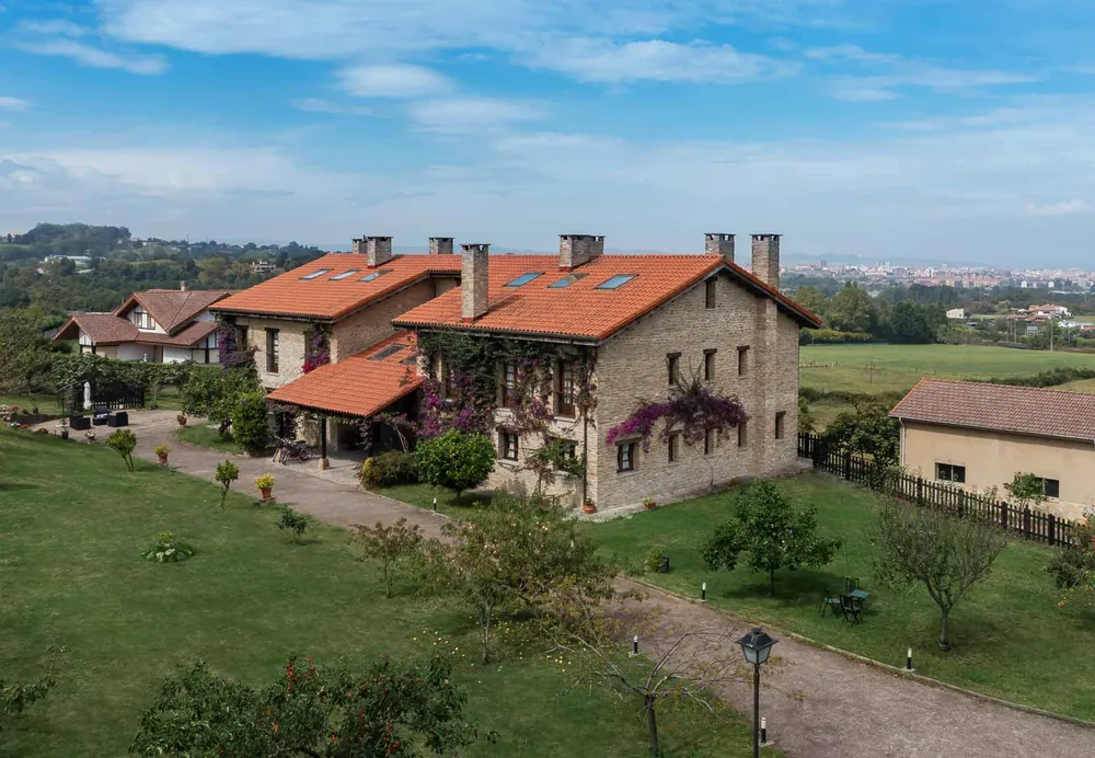 Casona de Cefontes, lugar del taller